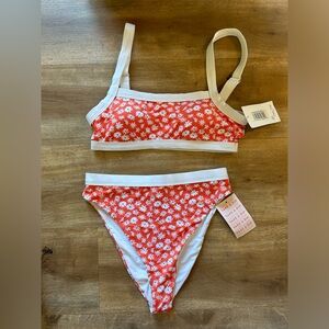 Dippin Daisy’s bikini set